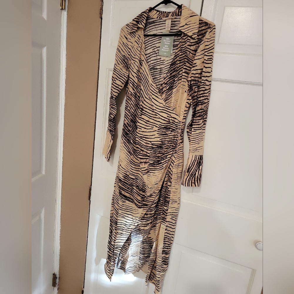 H&M dress